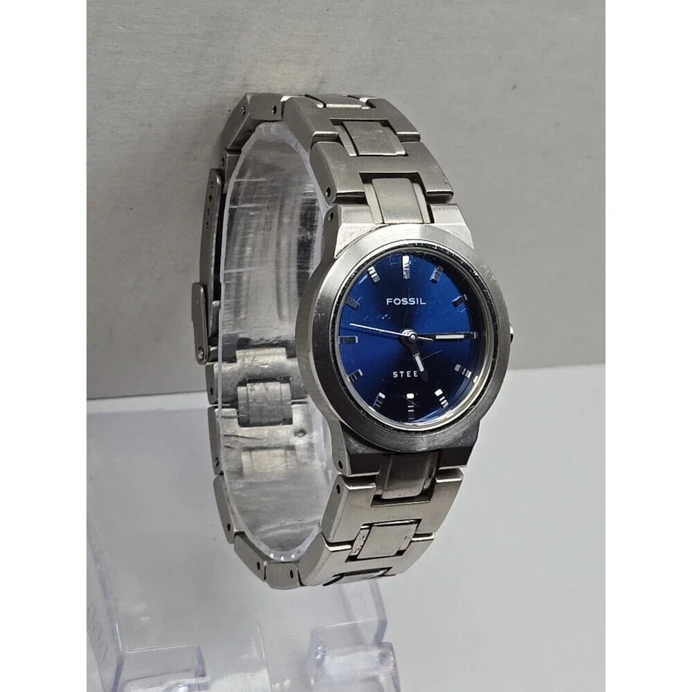 Fossil Steel FS2703 Womens Blue Dial Stainless Quartz Watch New Battery 50M WR